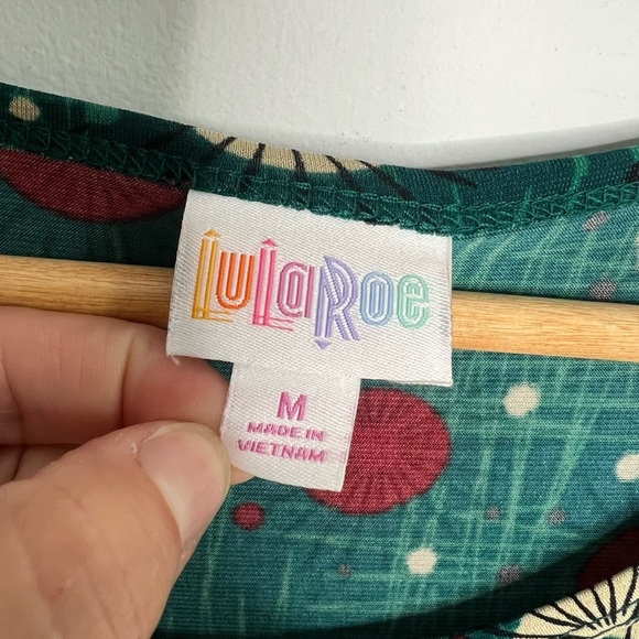 LuLaRoe Irma Top - Picture 3 of 5